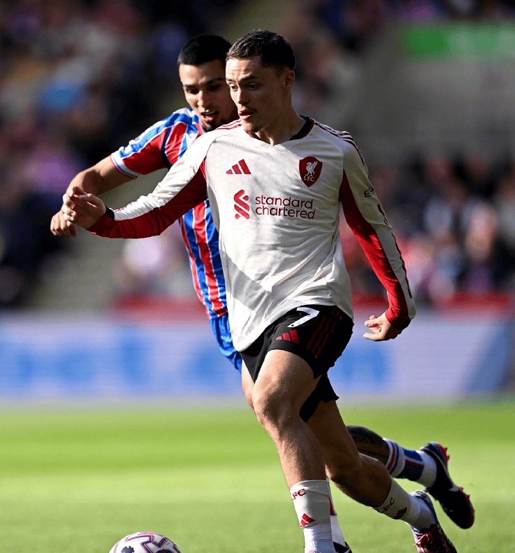 2大亿元先生隐身，阿森纳旧将绝杀！水晶宫2-1送利物浦赛季首败